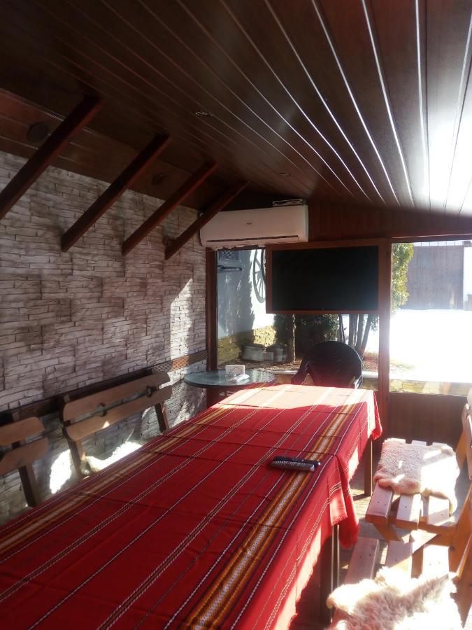 Bolyarski Stan Guest House ヴェリキー・プレスラフ エクステリア 写真