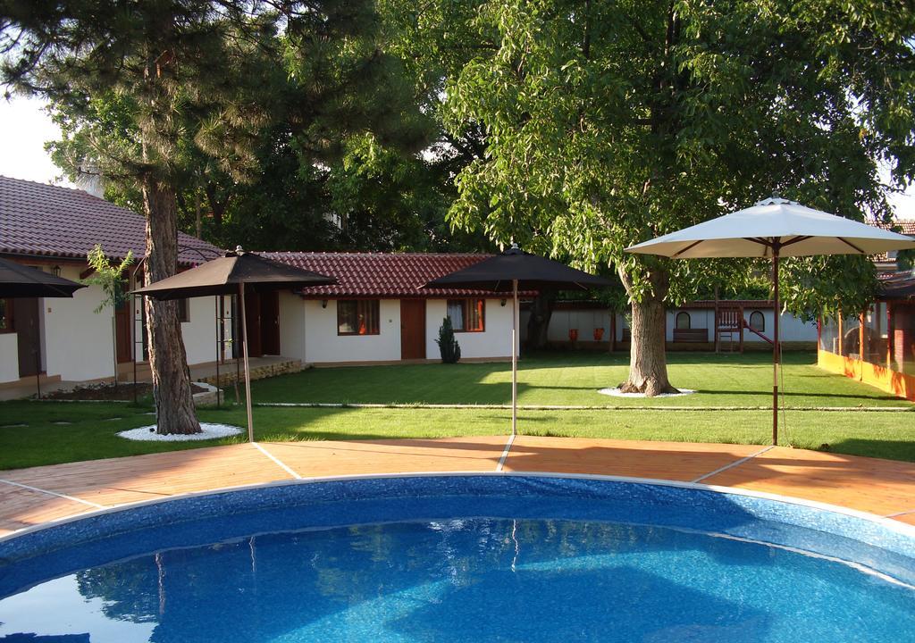 Bolyarski Stan Guest House ヴェリキー・プレスラフ エクステリア 写真